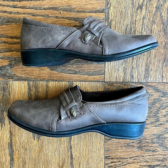 Brown Loafers - Picture 3 of 8